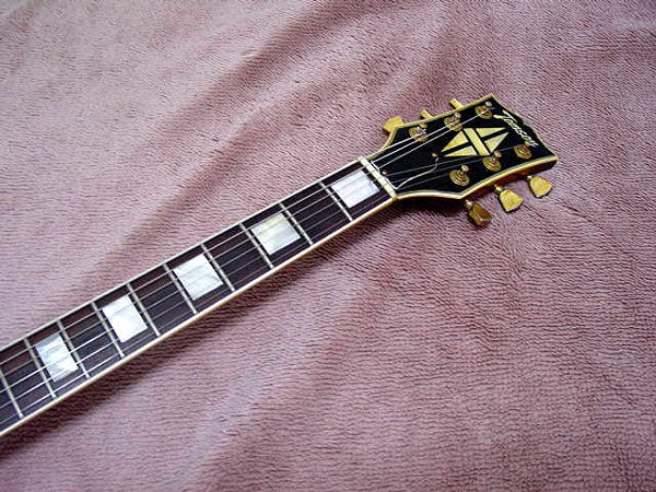 Tomson Les Paul Custom (Filtertron)