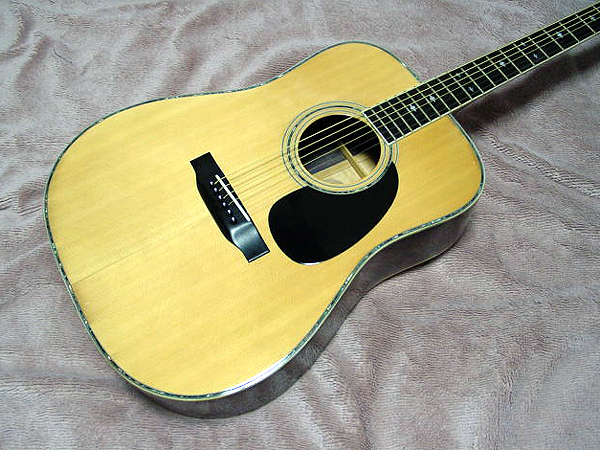 モーリス　アコースティックギター　TF Morris W-50